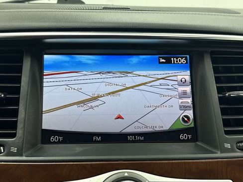 Used 2019 INFINITI QX80 Luxe w/ All-Season Package image 24