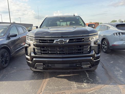 Used 2026 Chevrolet Silverado 1500 RST w/ RST All Star Premium Package AWD/4WD image 2