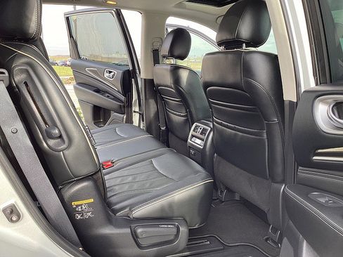 Used 2020 INFINITI QX60 Luxe w/ Essential Package image 15