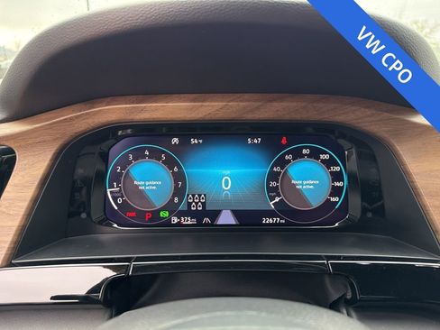 Certified 2024 Volkswagen Atlas SE AWD/4WD image 15