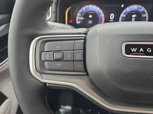 New 2025 Jeep Wagoneer L Series II AWD/4WD image 27