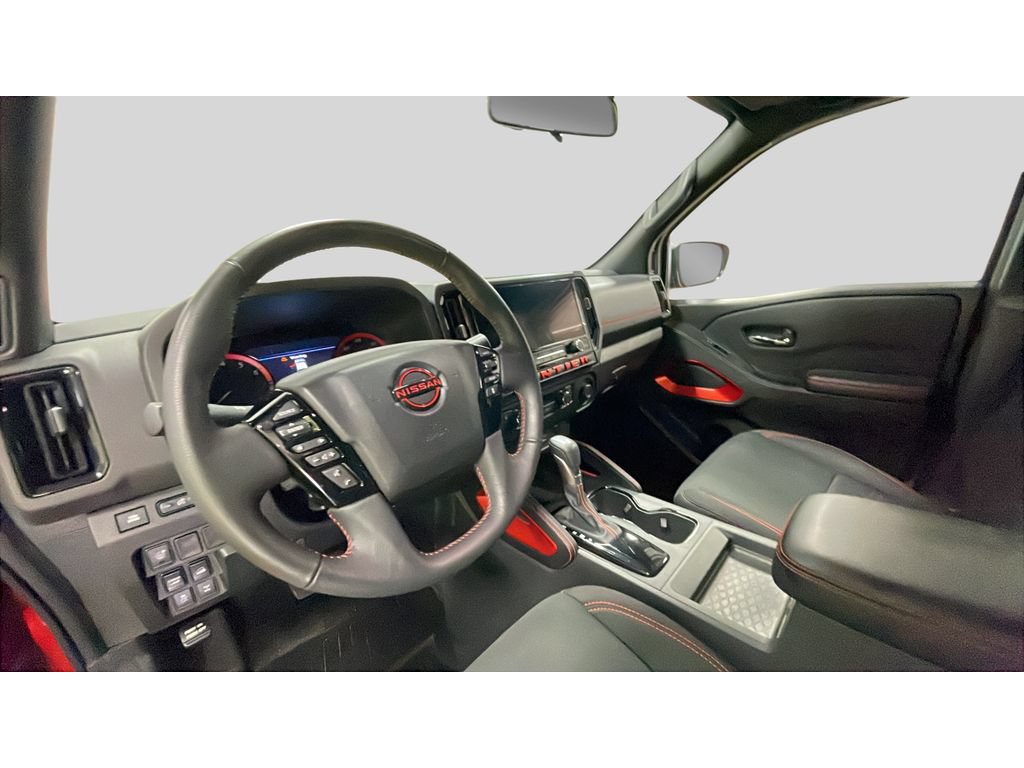 Used 2025 Nissan Frontier PRO-4X w/ Interior Protection Package AWD/4WD image 11