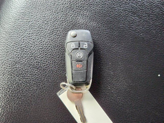 Used 2017 Ford F250 Lariat w/ Chrome Package AWD/4WD image 39