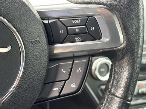 Used 2017 Ford Mustang GT Premium RWD image 23