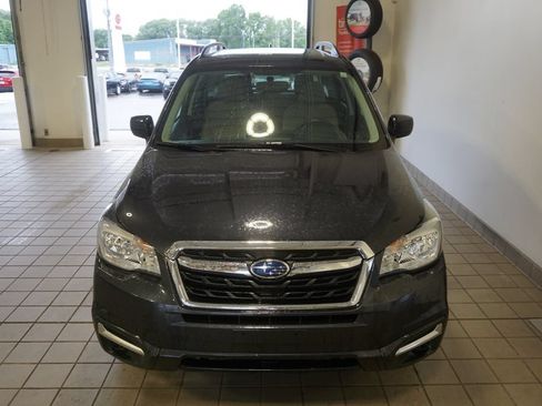 Used 2017 Subaru Forester 2.5i Premium w/ All-Weather Package AWD/4WD image 14