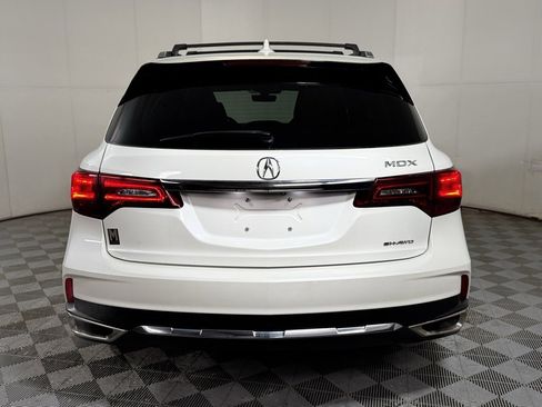 Used 2018 Acura MDX SH-AWD w/ Technology Package image 3
