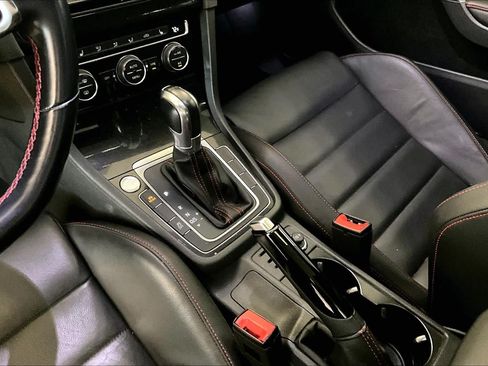 Used 2017 Volkswagen GTI Autobahn FWD image 14