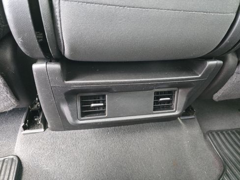 Used 2021 Chevrolet Silverado 1500 Custom Trail Boss w/ LPO, Dark Essentials Package AWD/4WD image 25