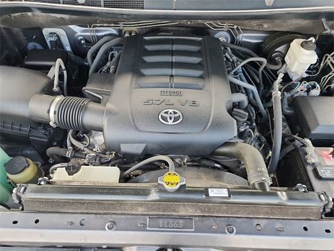 Used 2016 Toyota Tundra SR5 image 25