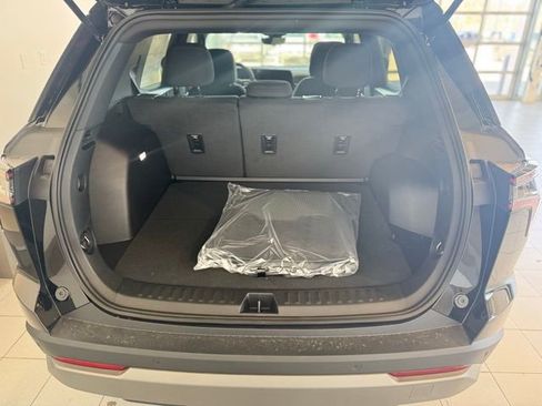 New 2026 Chevrolet Equinox LT AWD/4WD image 39