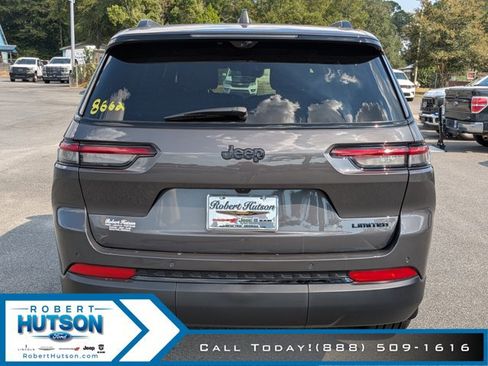 New 2025 Jeep Grand Cherokee L Limited w/ Luxury Tech Group II RWD image 7