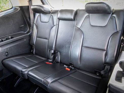 Used 2021 Kia Telluride EX w/ EX Premium Package AWD/4WD image 14