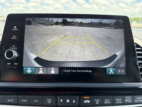 Used 2026 Honda Odyssey EX-L image 24