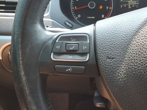 Used 2014 Volkswagen Jetta SE FWD image 15