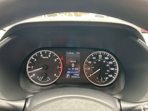 Used 2024 Nissan Sentra S FWD image 23