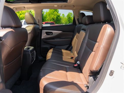 Used 2016 Nissan Murano Platinum w/ Platinum Technology Package AWD/4WD image 22