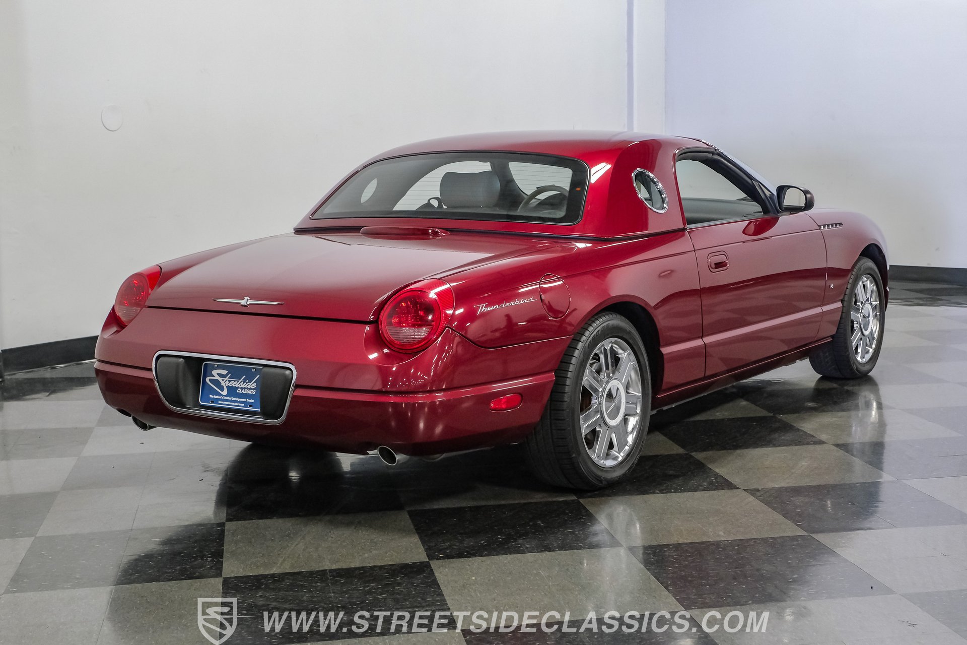 Used 2004 Ford Thunderbird RWD image 31
