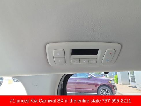 Used 2023 Kia Carnival SX FWD image 18
