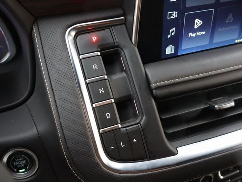 Used 2023 Chevrolet Tahoe Premier image 7