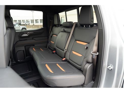 New 2026 GMC Sierra 1500 AT4 w/ AT4 Premium Package image 7