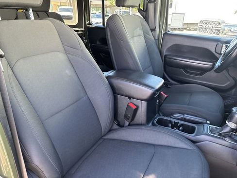 Used 2020 Jeep Wrangler Unlimited Sport S image 14