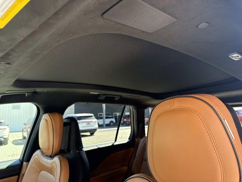 Certified 2024 Lincoln Aviator Black Label image 34