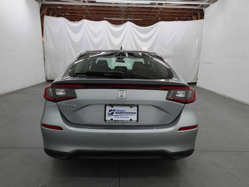 Used 2024 Honda Civic LX image 5