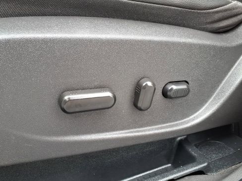 Used 2017 Ford Escape Titanium FWD image 5