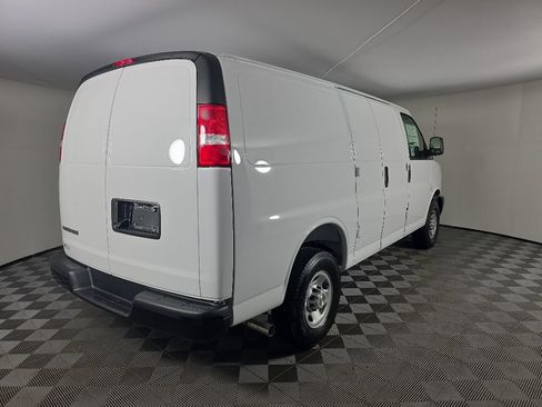New 2026 Chevrolet Express 2500 w/ Driver Convenience Package RWD image 5