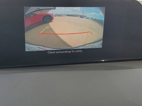 Used 2024 MAZDA MAZDA3 s image 25