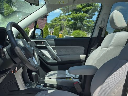 Used 2017 Subaru Forester 2.5i Premium w/ All-Weather Package AWD/4WD image 12