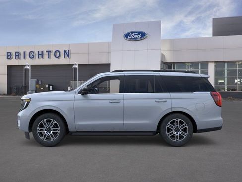 New 2026 Ford Expedition Active AWD/4WD image 3