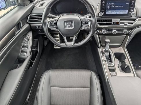 Used 2022 Honda Accord Sport image 11