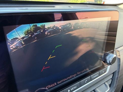 Used 2023 Nissan Altima 2.5 SV FWD image 22