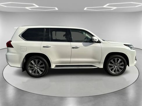 Used 2016 Lexus LX 570 4WD image 4