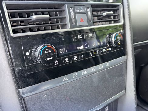 Used 2024 Nissan Armada SV AWD/4WD image 16