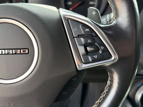 Used 2022 Chevrolet Camaro LT RWD image 26