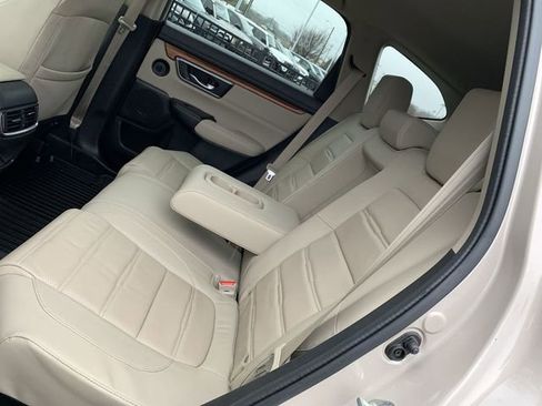 Used 2017 Honda CR-V Touring image 10
