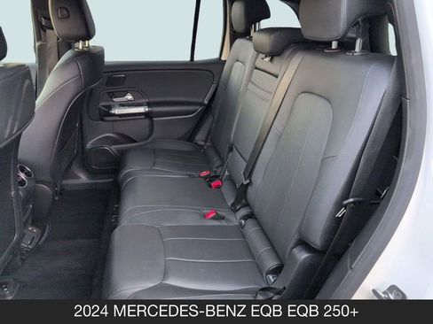 Used 2024 Mercedes-Benz EQB 250+ image 15