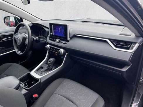 Certified 2025 Toyota RAV4 XLE image 21