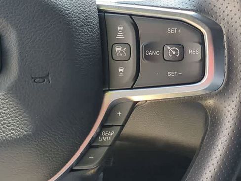 New 2026 RAM 2500 Tradesman AWD/4WD image 25