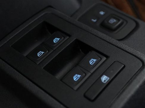 Used 2023 Ford Bronco Big Bend image 38