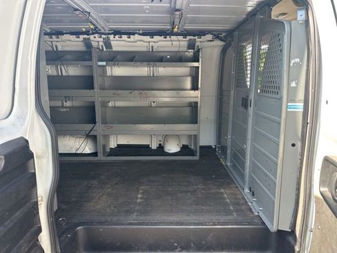 Used 2021 Chevrolet Express 2500 w/ Driver Convenience Package RWD image 18