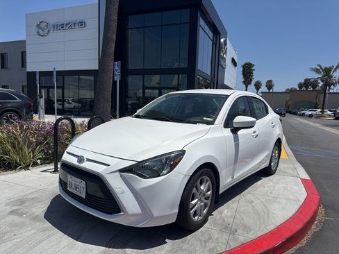 Used 2017 Toyota Yaris iA FWD image 1