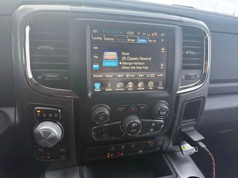 Used 2017 RAM 1500 Sport w/ Convenience Group image 16