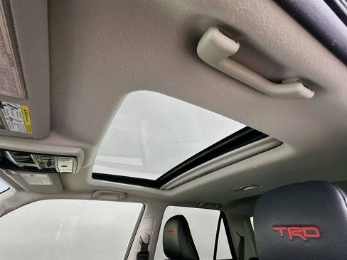 Certified 2022 Toyota 4Runner TRD Pro AWD/4WD image 23