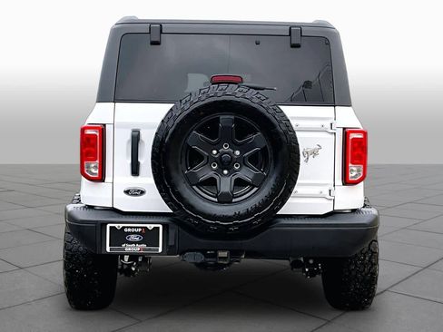 Used 2023 Ford Bronco Black Diamond AWD/4WD image 5