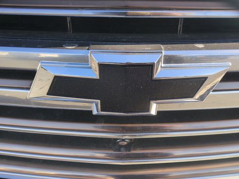 Certified 2024 Chevrolet Suburban High Country image 32