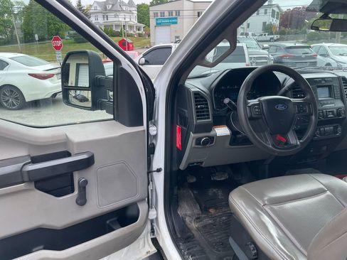 Used 2020 Ford F250 XL AWD/4WD image 10