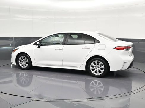 Used 2024 Toyota Corolla LE image 8